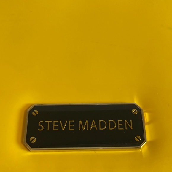 ✨NEW✨ STEVE MADDEN YELLOW CROSSBODY BAG - Picture 6 of 16
